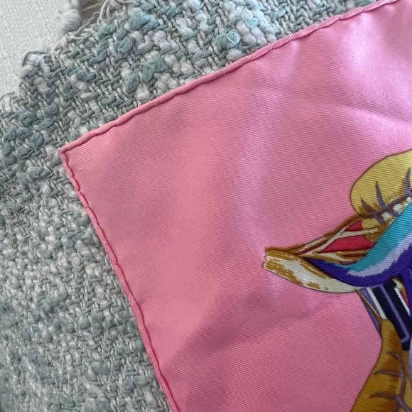 Hermès tropiques scarf - hand stitched - Picture 2 of 5